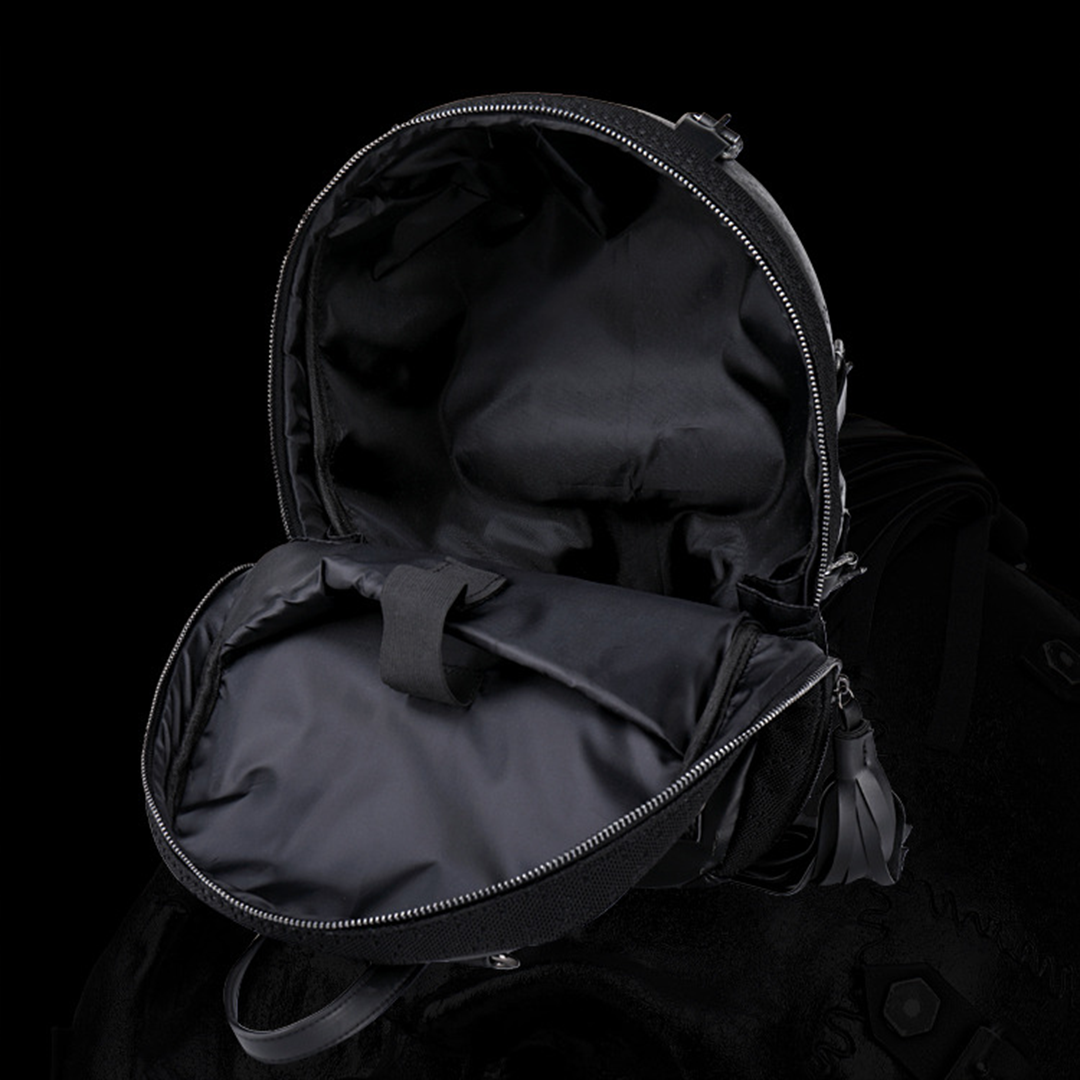 Hundred Ghosts™ Black Starving Skeleton Backpack