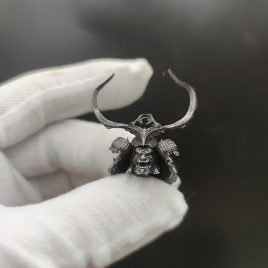 Kage™ Ghost General Kabuto Pendant