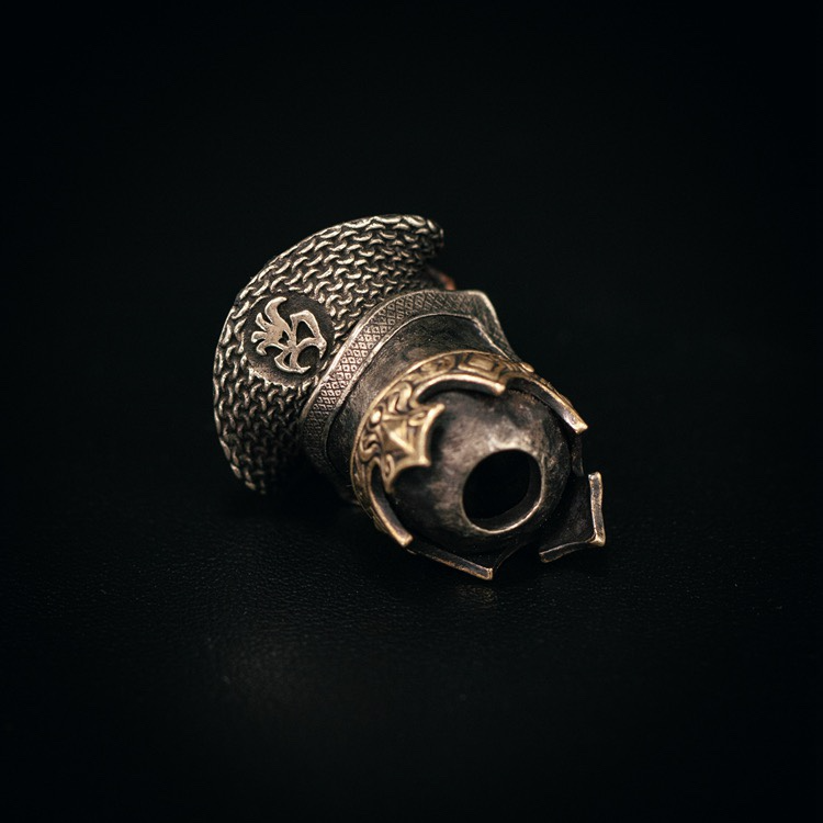 Starving Skeleton™ Warrior King EDC Pendant