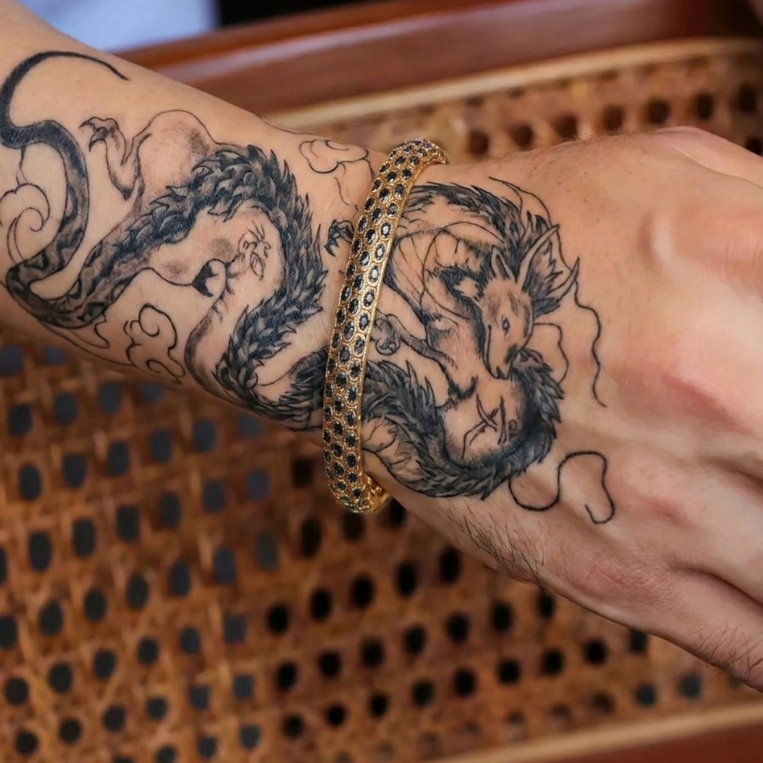 Hebi Scale Gold Bracelet