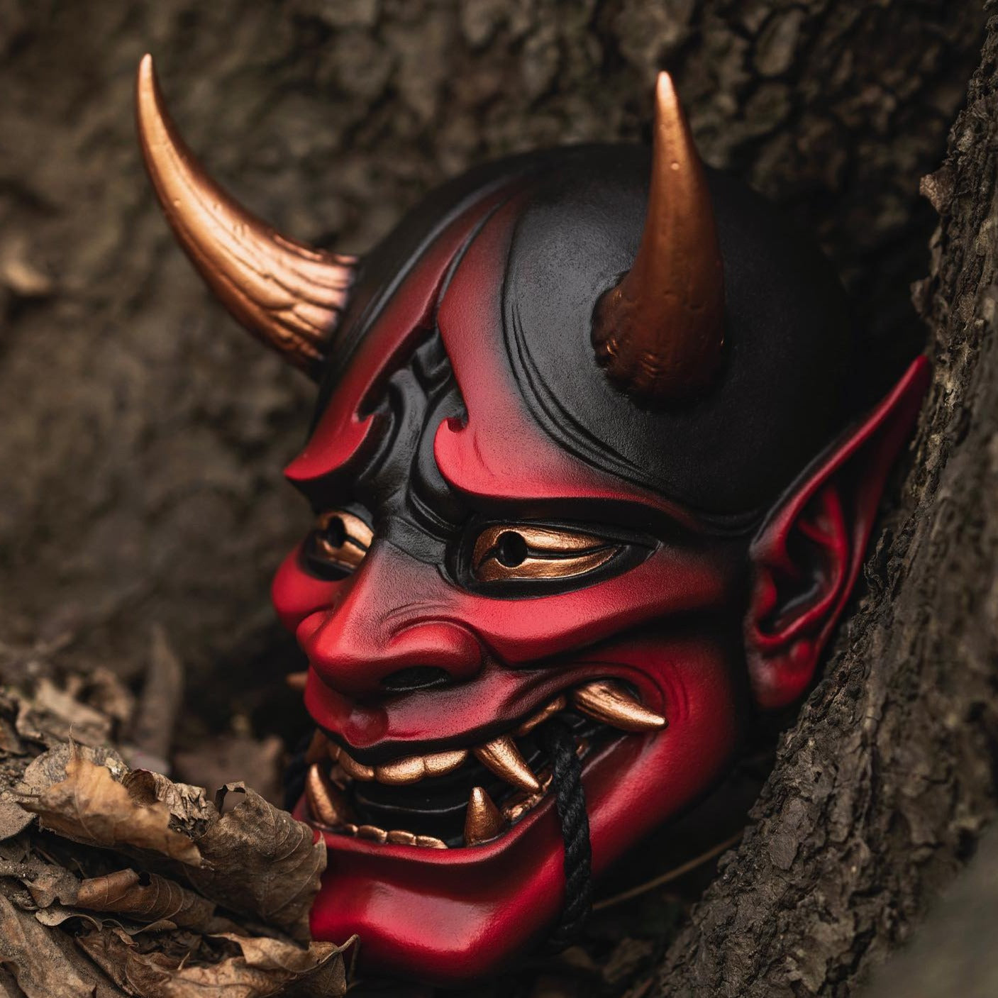 Red Handcrafted Ghost Hannya Resin Mask