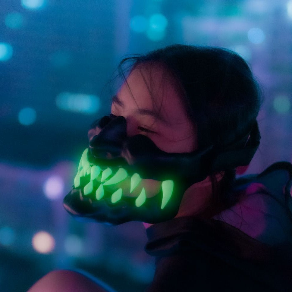 Cyberpunk Oni Glow Mask