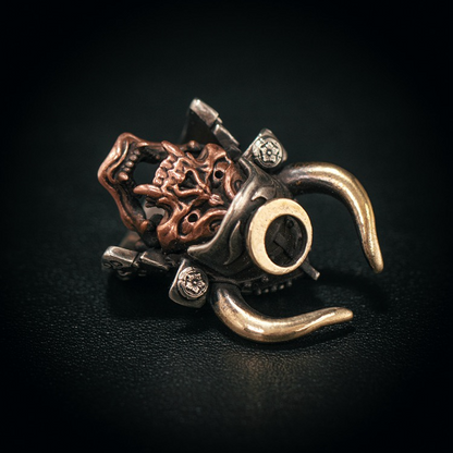 Starving Skeleton™ Samurai Skull Pendant