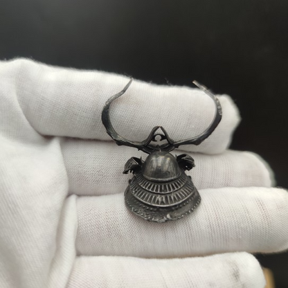 Kage™ Ghost General Kabuto Pendant