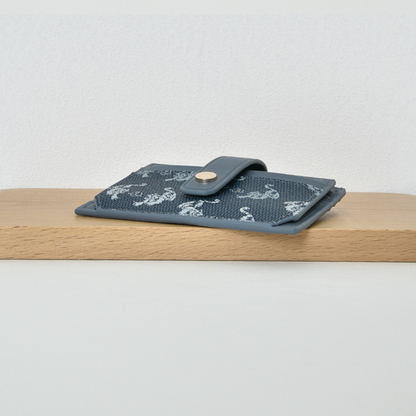 ZumiWallet™ Fierce Tiger Card Holder